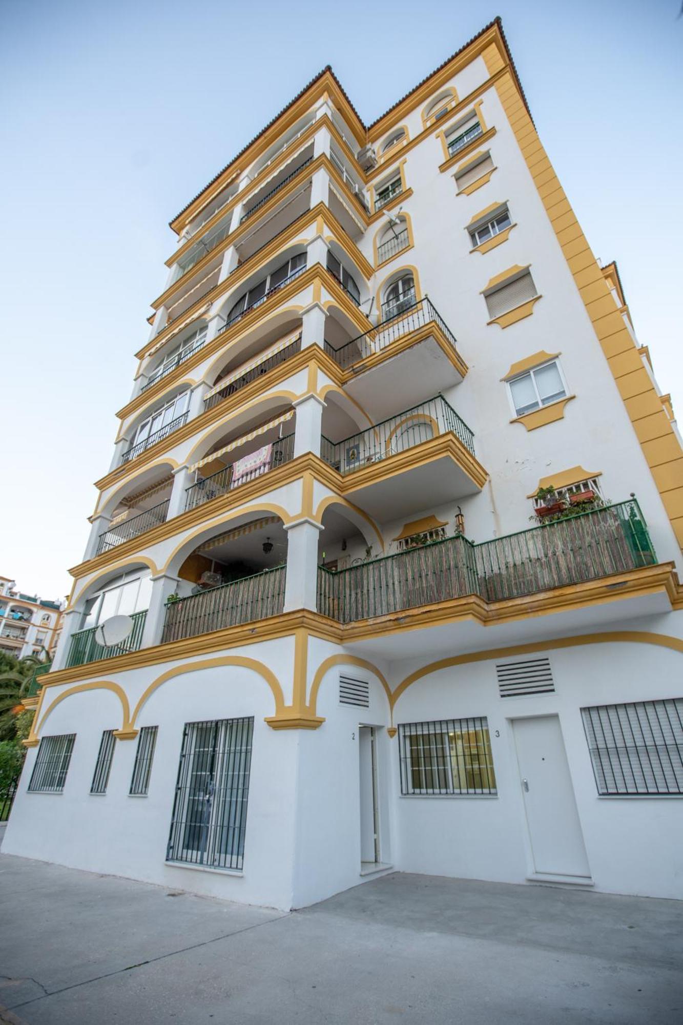 Precioso Apartamento Junto A La Playa 3 ฟูเอนฮิโรลา ภายนอก รูปภาพ